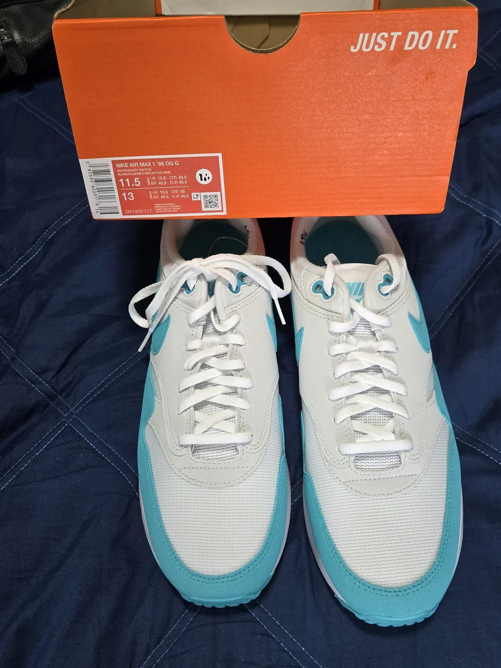 Nike Air Max White and Teal Sneakers